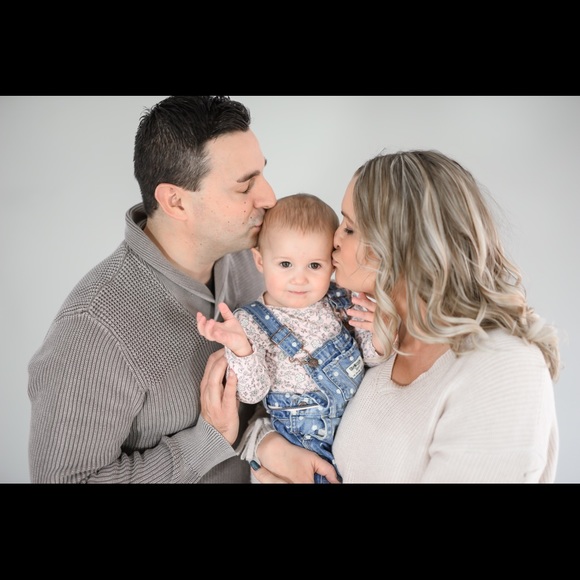 Meet your posher!!! - Picture 6 of 7